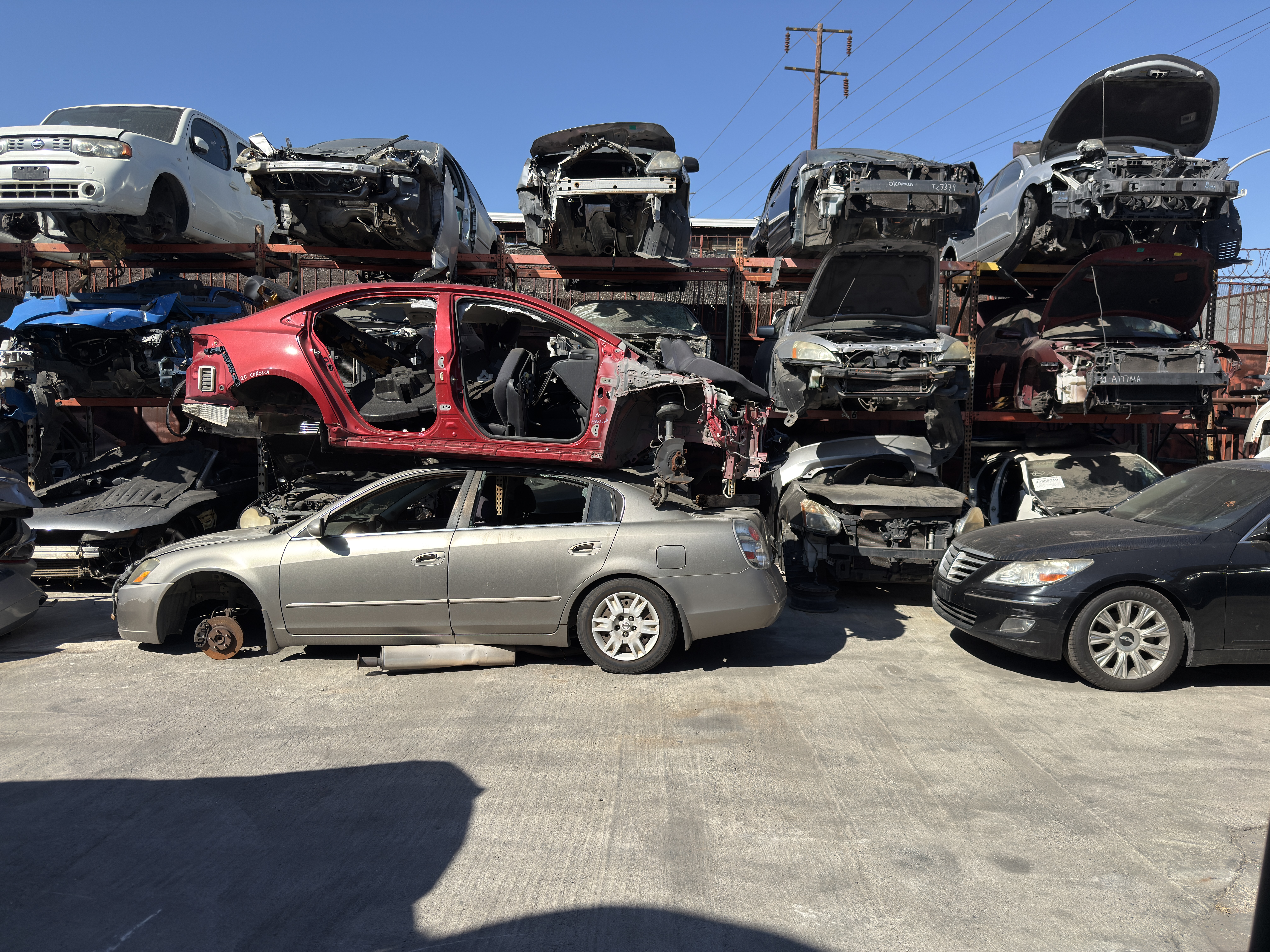 DTLA big industrial junkyard 